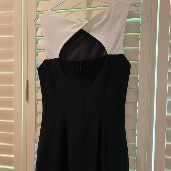 H&M Black Dress with White Back Cut-out - Picture 6 of 9